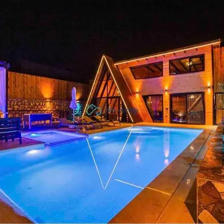 Vilă With Private Pool And Jacuzzi In Antalya Patara *